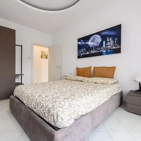 Sabrixhouse * Napoli